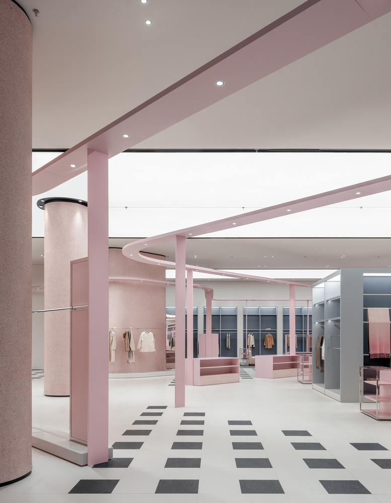 стенды с одеждой Erdos Land