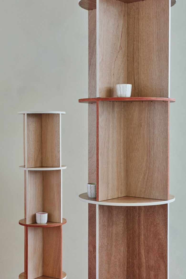 стойки с полками heys