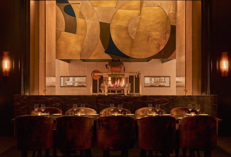 столики у барной стойки La Tête d’Or