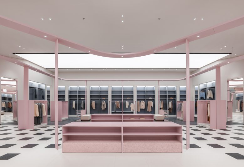 торговый зал Erdos Land вид спереди