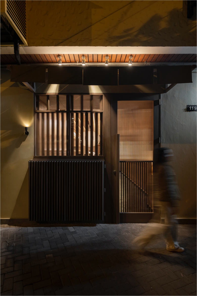 вид с улицы UKE