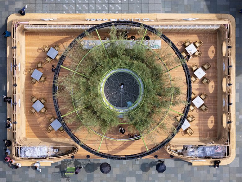 вид сверху на кафе Climacool Teahouse