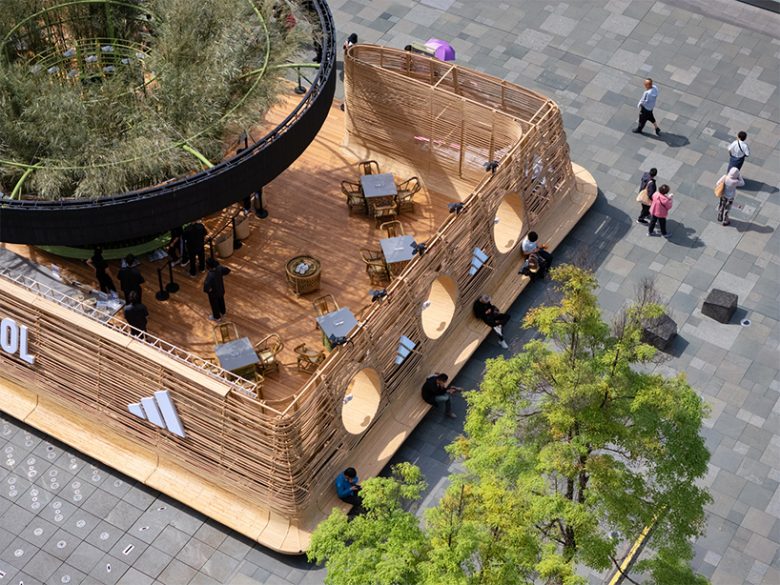 вид сверху сбоку на кафе Climacool Teahouse