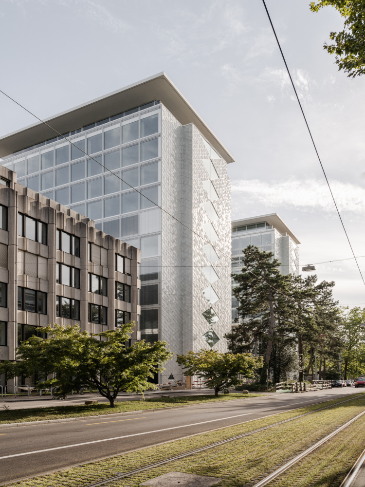 вид торца здания Helvetia